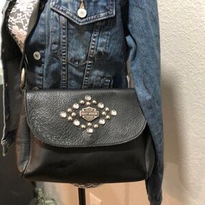 #182 Harley Davidson Shoulder Bag